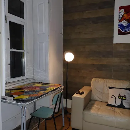 Dans L'atelier Unidade Porta Nova Брага