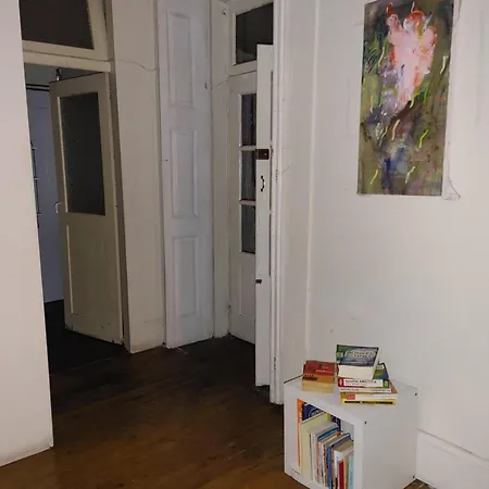 Dans L'atelier Unidade Porta Nova Хостел Брага