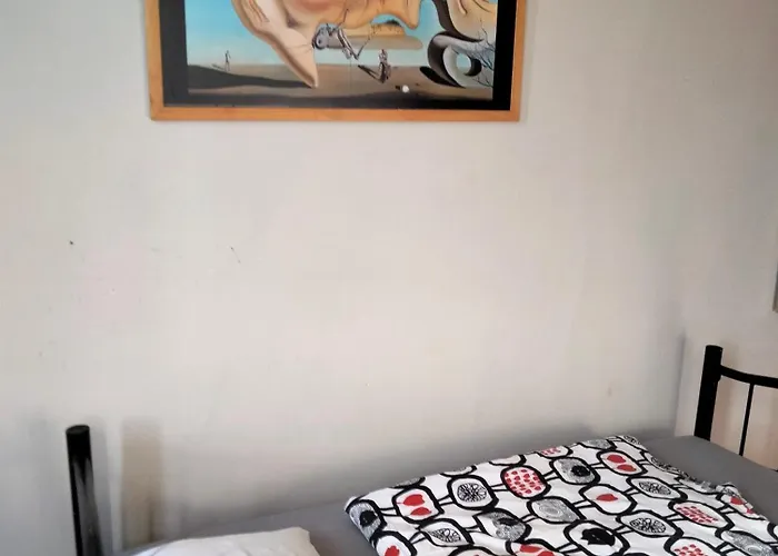 Dans L'atelier Unidade Porta Nova Auberge de jeunesse