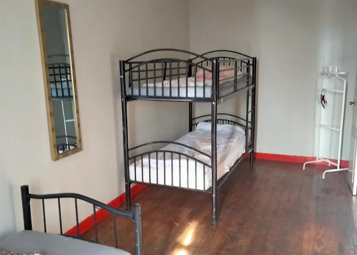 Dans L'atelier Unidade Porta Nova Auberge de jeunesse *